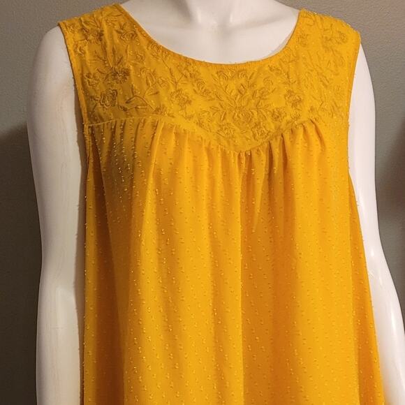 Torrid Plus 4X Yellow Swiss Dot Embroidered Sleeveless Tunic Blouse Top Womens - Picture 3 of 12